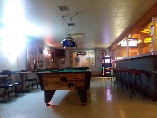 Turf Bar & Lounge